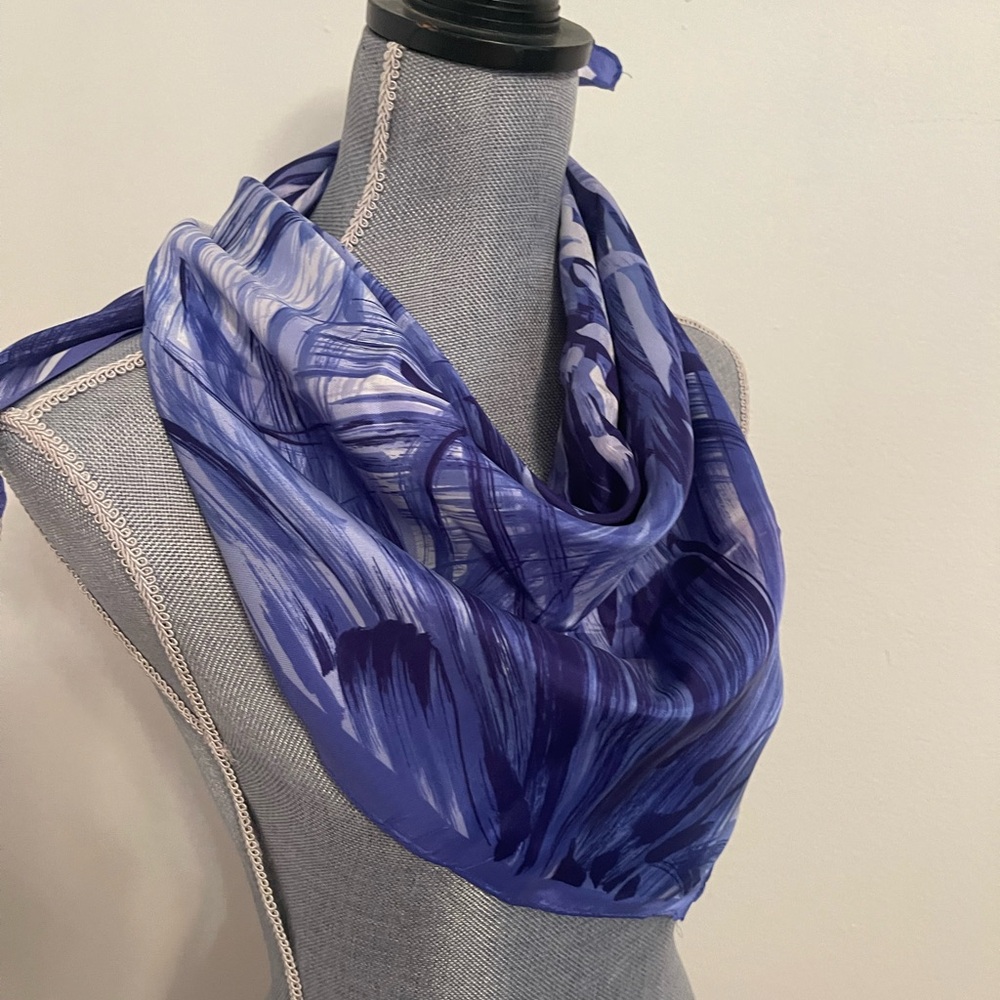 Floral Blue and White Scarf